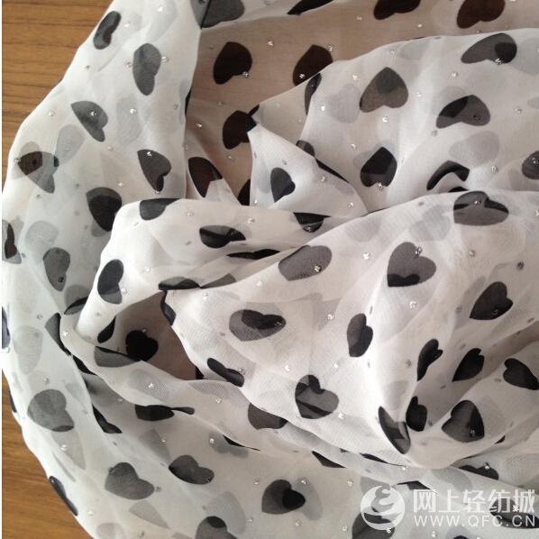 全涤雪纺滴塑面料 印花女装服装服饰面料辅料 来样定做